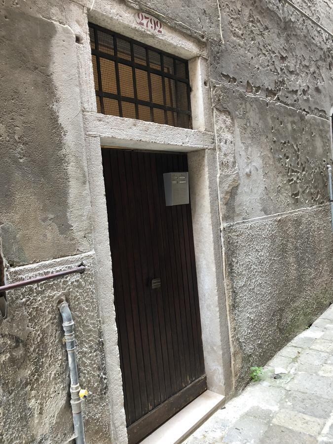 Calle Annunziata เวนิส ภายนอก รูปภาพ